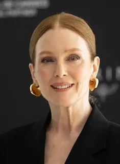 Julianne Moore