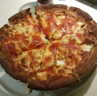 Chicago Deep-Dish Pizza